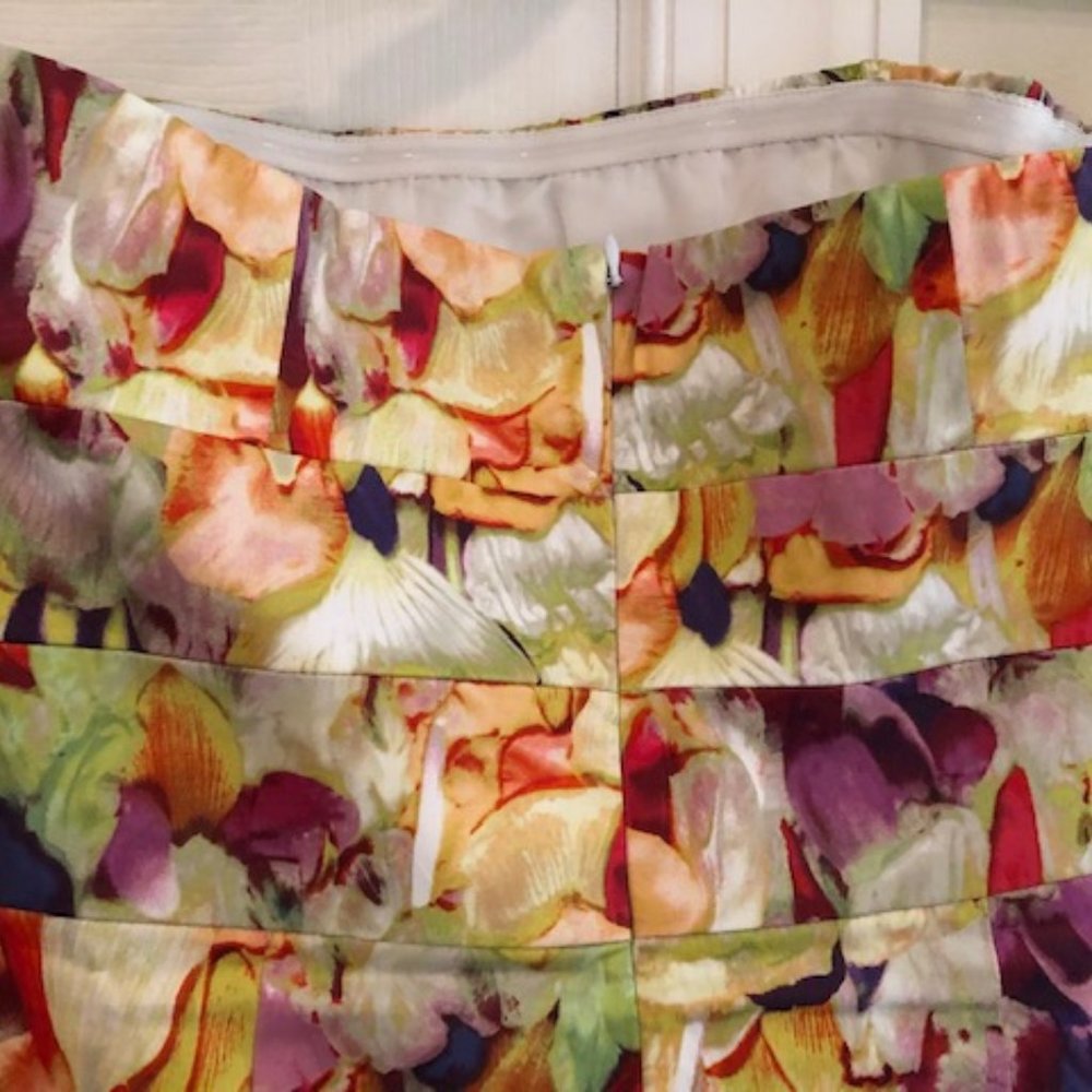 NEW Newport News floral strapless cocktail dress